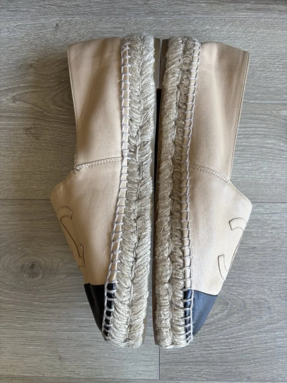CHANEL Beige Tan & Black Lambskin Espadrilles Shoes Flats Sz 40